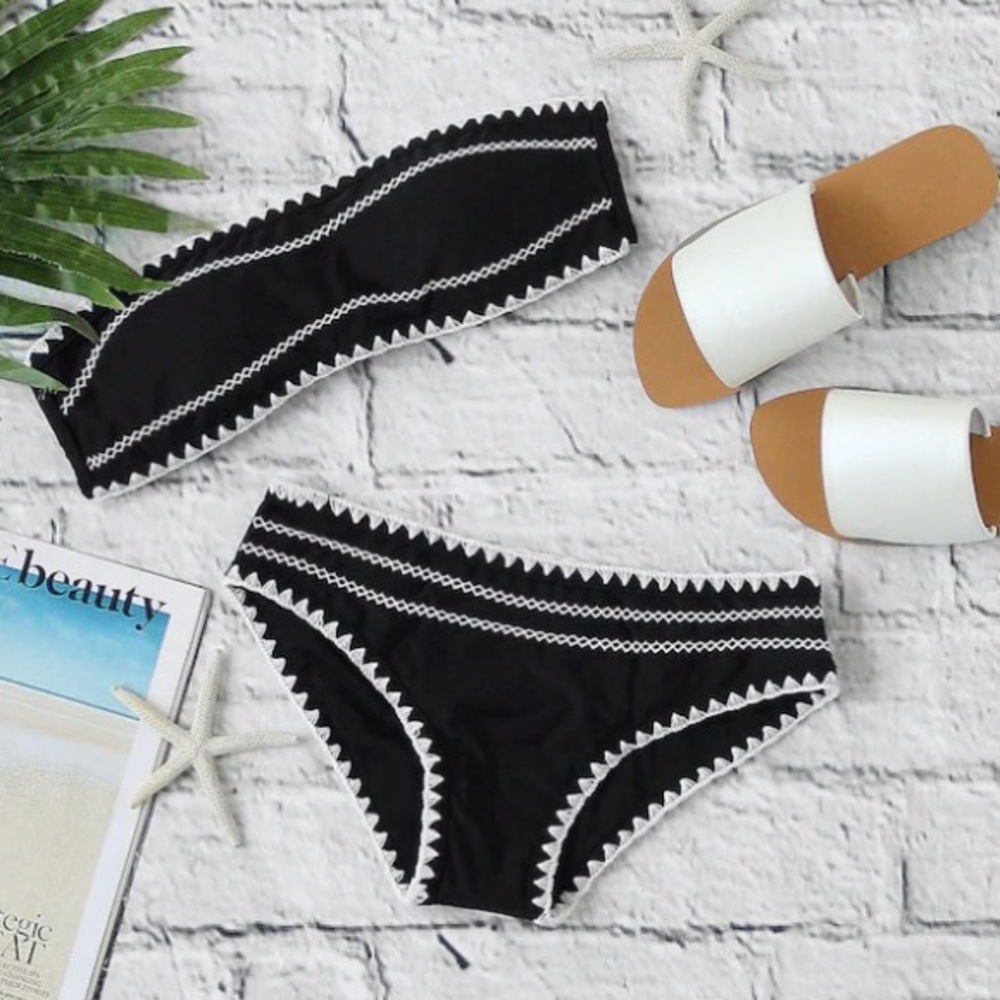Embroidered Strapless Bikini